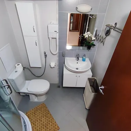 In Belvedere Club Apartment *